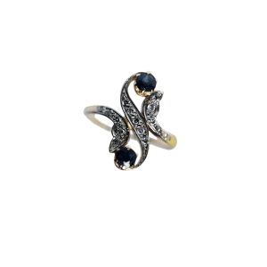 Bague or avec saphirs