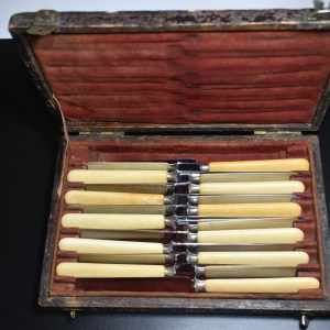 Boite à couteaux de l'association des maitres d'hôtels