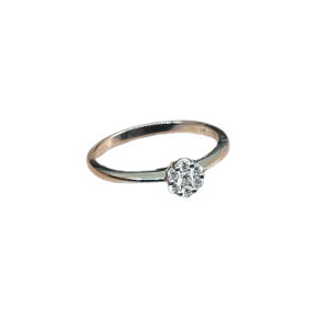 Bague en or blanc avec marguerite en brillants