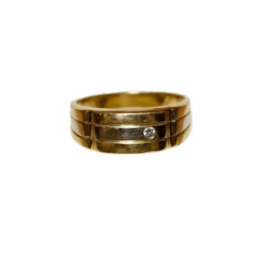 Chevalière incrustée d'un diamant