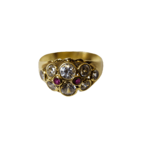 Bague au huit brillants et au deux grenats