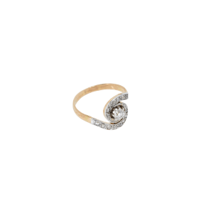 Bague or jaune et blanc type spiral sertie d'un diamant et plusieurs éclats